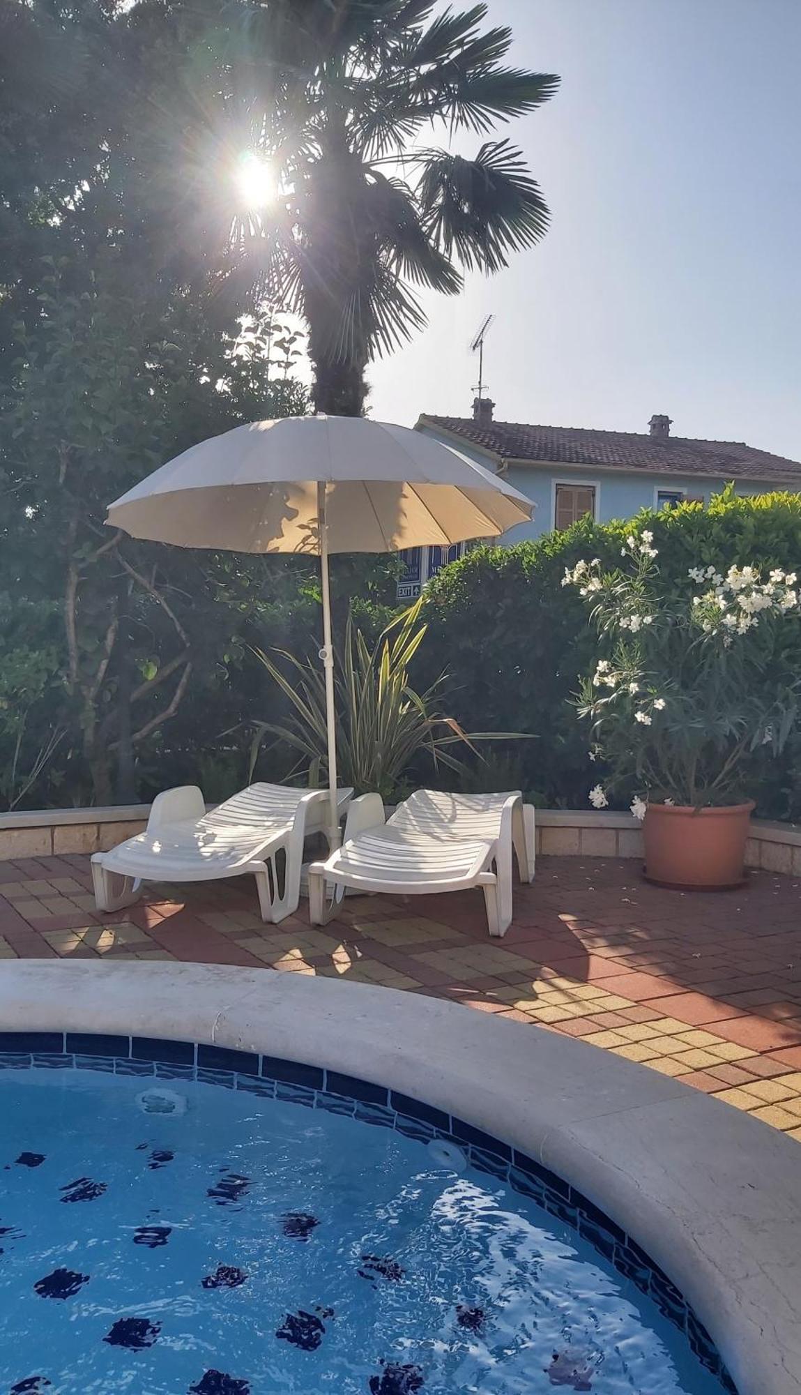 Apartments Villa Mirjam Porec Exterior photo